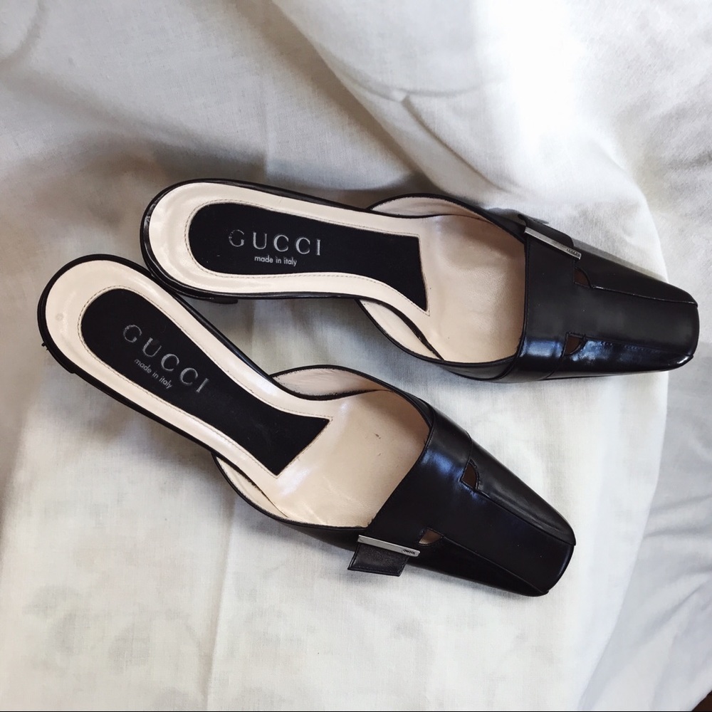 VINTAGE GUCCI MULES